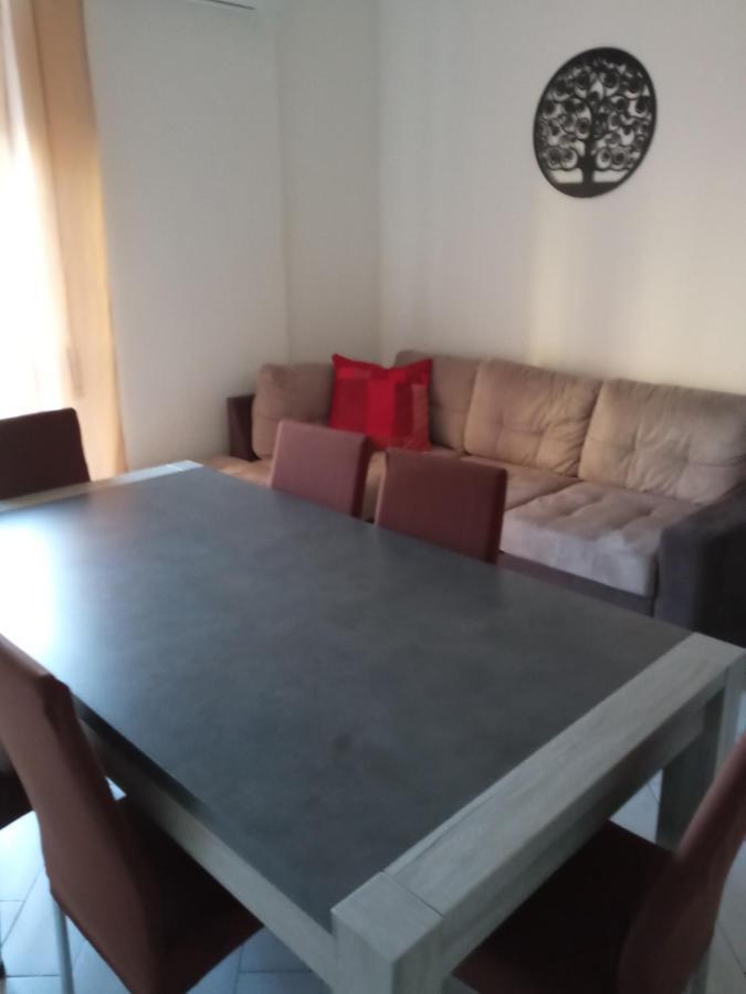 Family Apartment Brindisi Dış mekan fotoğraf